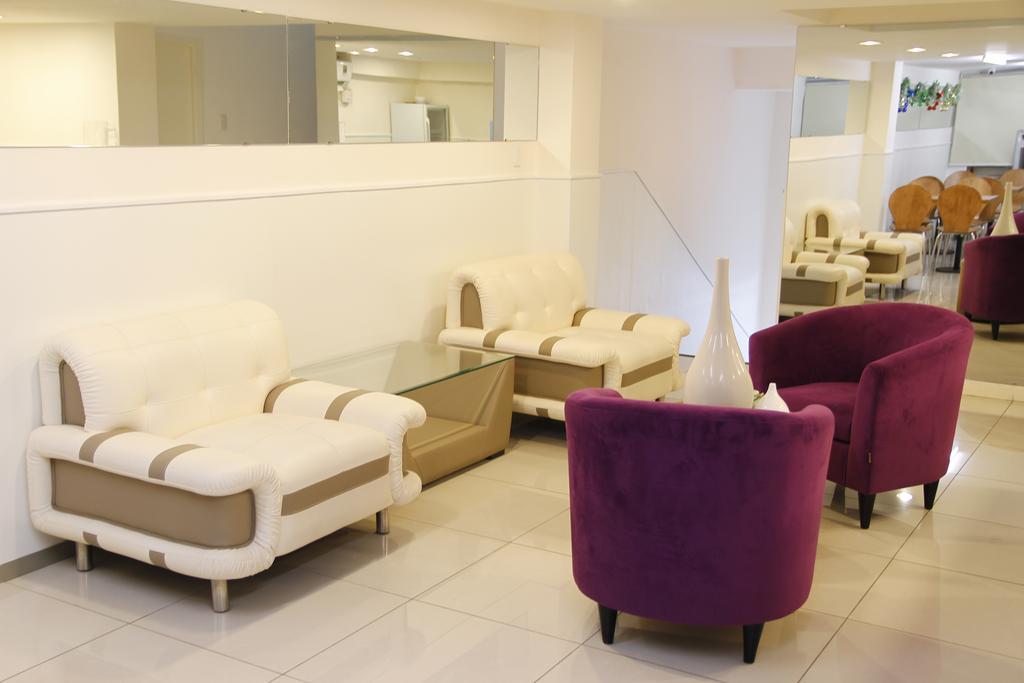 Khách sạn Business Saigon 2*